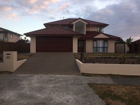 102 Pacific Drive, Fitzherbert, Palmerston North