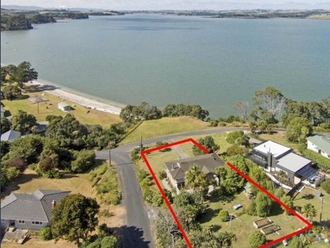 54 Ronald Avenue, Waiuku