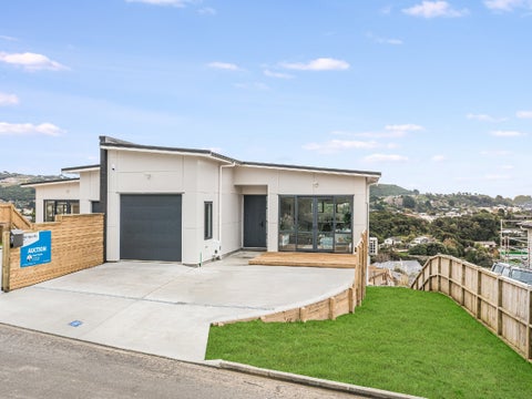 10A Polestar Lane, Whitby, Porirua