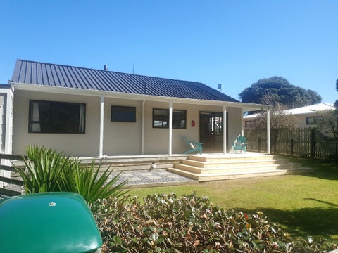 64 Newcastle Street, MAHIA, NUHAKA