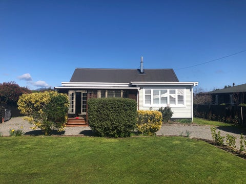 18 Esther Street, Martinborough, Martinborough