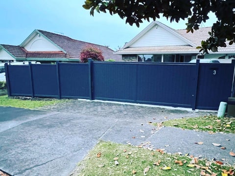 3 Bernie Edwards Place, Botany Downs, Auckland