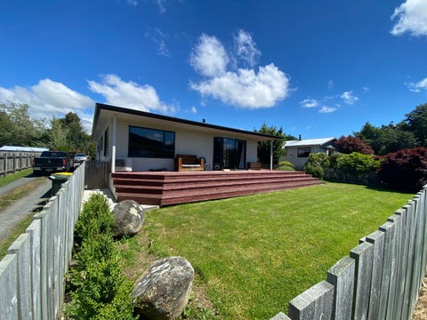 19 Halsey Street, Clinton