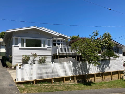 0 , Nelson South
