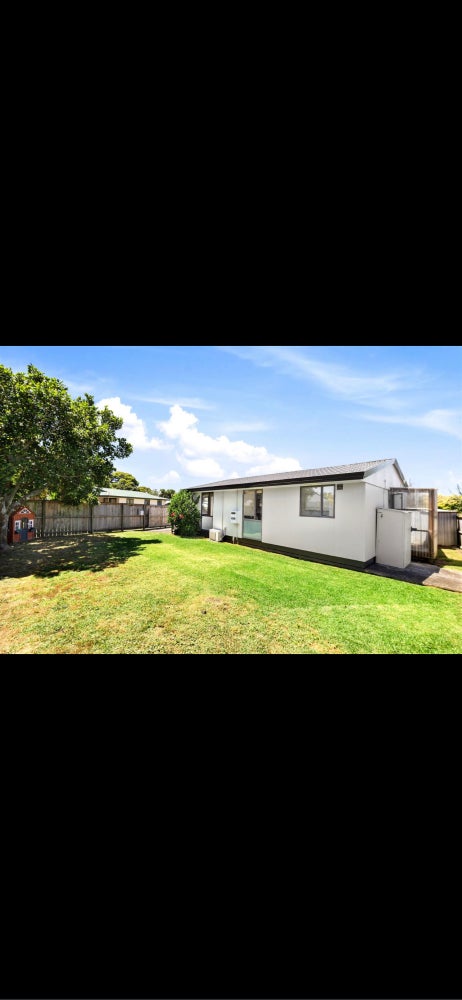 1/8 Cameron Place, Ranui, Auckland