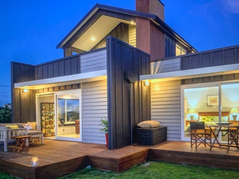 2 Kowhai Street, Otaki Beach, Otaki