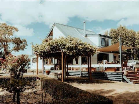 103 Calico Line, Marton