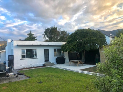 6 Fauchelle Avenue, Richmond