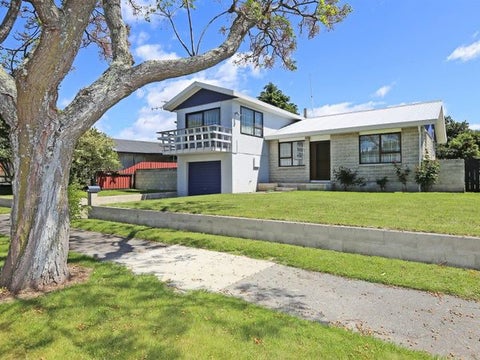 42 Spriggs Crescent, Greenmeadows, Napier