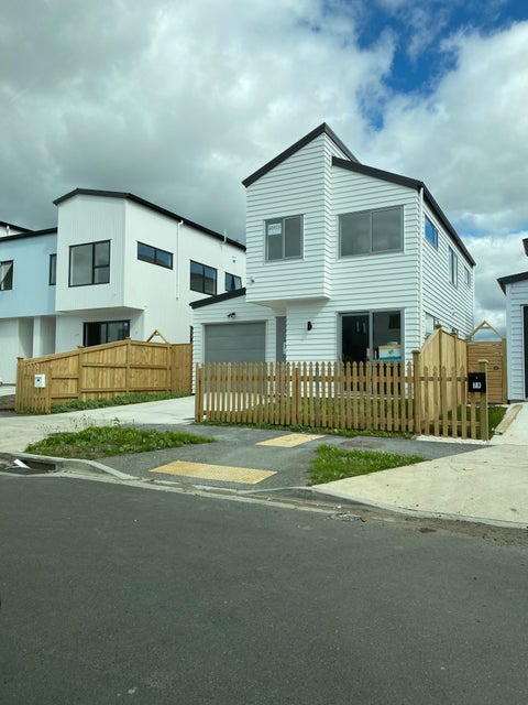 81 Bellbird Street, Papakura, Papakura