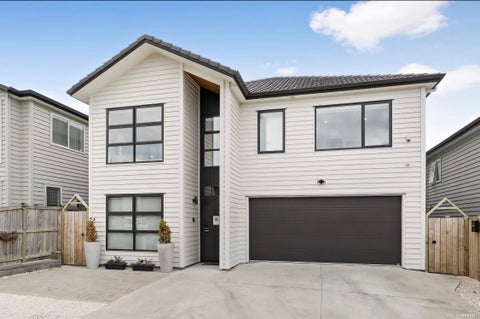 13 Lisnoble Road, Flat Bush, Auckland