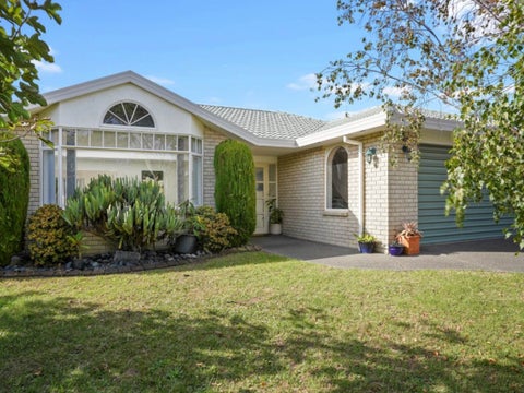 9 Judd Place, Orewa, Orewa
