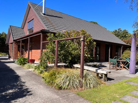 29 Old South Road, Okato, Okato