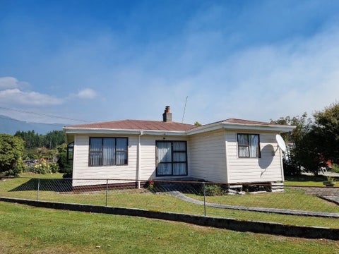 47 Aylmer Street, Ross