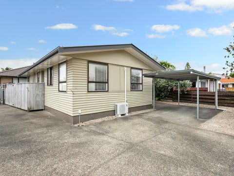 15A Lillian Place, Orewa, Orewa