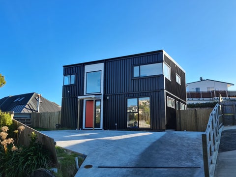 21 Whanake Street, Titahi Bay, Porirua
