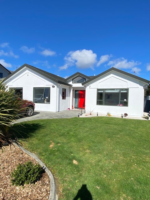 31 Clearwater Terrace, Brown Owl, Upper Hutt
