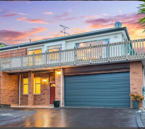 57B Albatross close, Whitby, Porirua