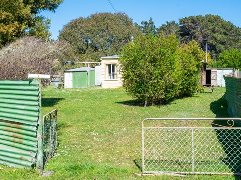 2 Muri Street, Aramoana, Port Chalmers