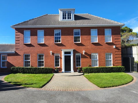 21 Claverton Grove, Churton Park, Wellington