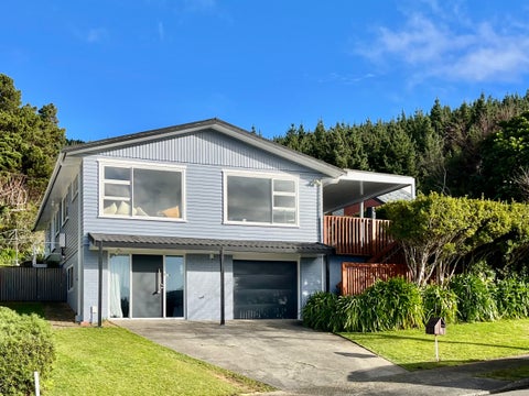 49 Sunrise Boulevard, Tawa, Wellington