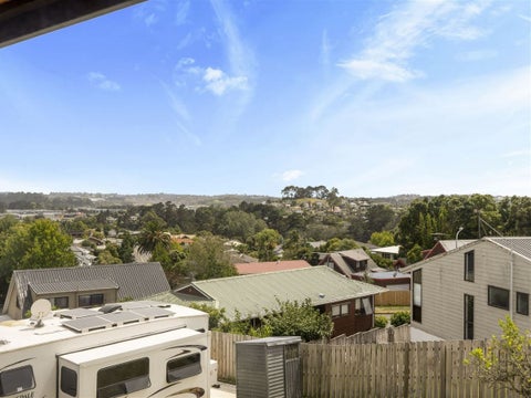 6 Bronzewing Terrace, Unsworth Heights, Auckland