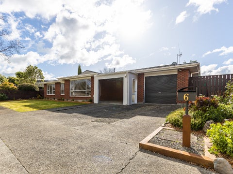 6 Humphries Place, Awapuni, Palmerston North