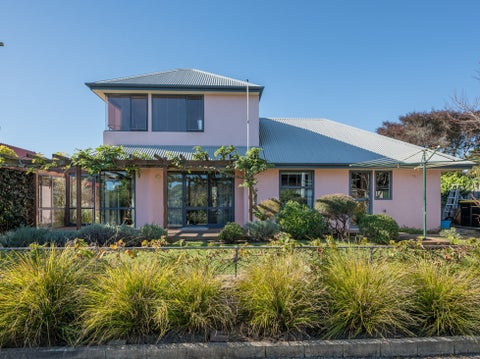 38c Martin ST, Monaco, Nelson