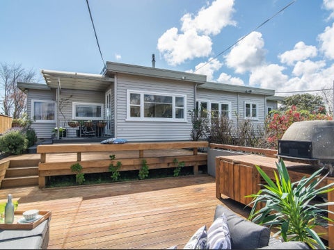 125 Raumati Road, Raumati Beach, Paraparaumu