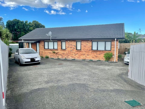 8A Ramsey Street, Papatoetoe, Auckland