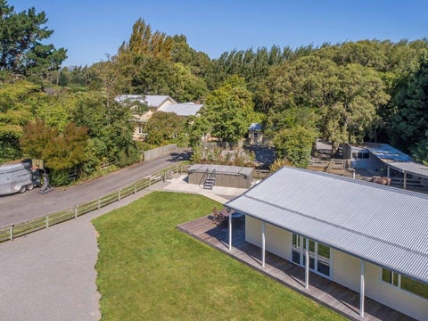 48 Longstaffs Road, Christchurch