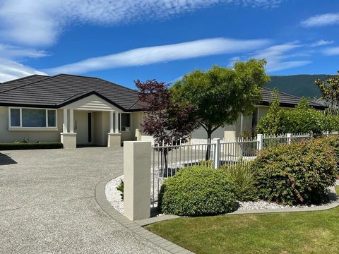 13 John Sutton Place, Richmond, Richmond
