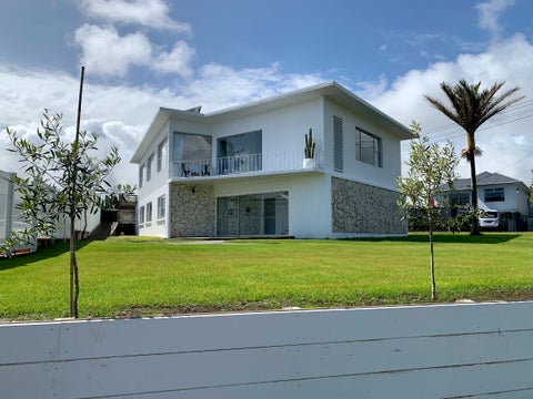 8 Wallace Place, Westown, New Plymouth