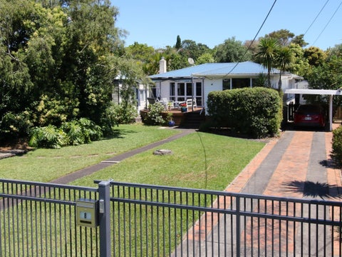 8 Nicolas Avenue, Glen Eden, Auckland