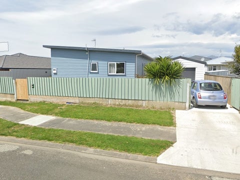 2 Barry Curtis Place, Levin, Levin
