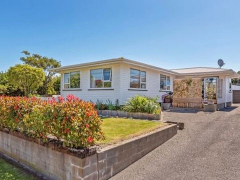 18 Teoti Street, Paraparaumu Beach, Paraparaumu