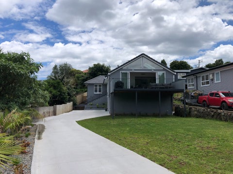 6 Melville Place, Onehunga, Auckland