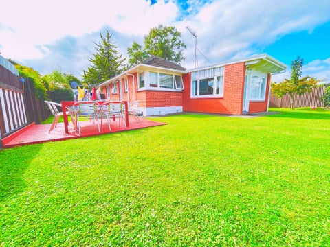 2/13A Brown Street, Wallaceville, Upper Hutt