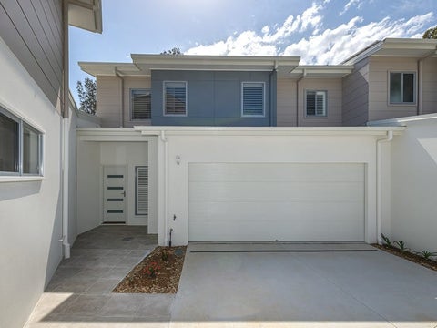 2/29 Corunna Road, Milford, Auckland