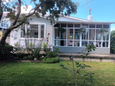 10 Gavin Road, Raumati Beach, Paraparaumu