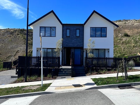 29 Oakum Road, Whitby, Porirua