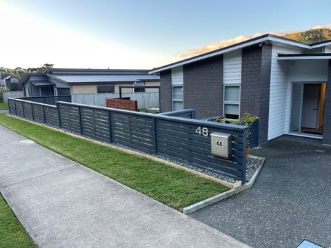48 Banks Boulevard, WHITBY, PORIRUA