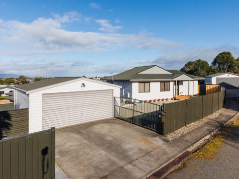 12 Lydia Place, Kelvin Grove, Palmerston North