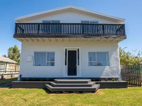 9 Seddon Street, Temuka
