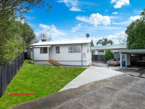 2/144A Mcleod Road, Te Atatu South, Auckland