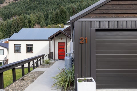 21 Arawata Terrace, Fernhill, Queenstown