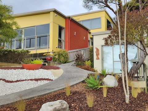 2 Ocean Vista Lane, Paraparaumu
