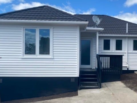 70D Lincoln Park Avenue, Massey, Auckland