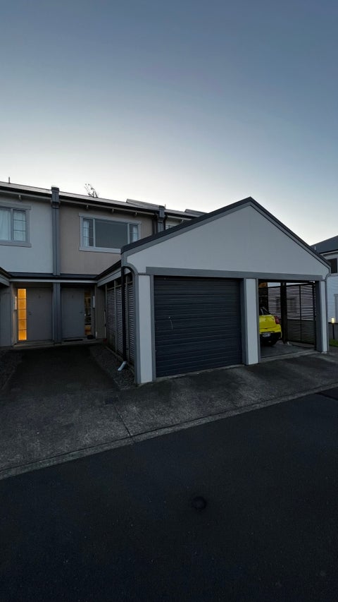 2/232 Middleton Road, Glenside, Wellington