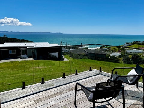 76 Stratford Drive, Cable Bay, Cable Bay